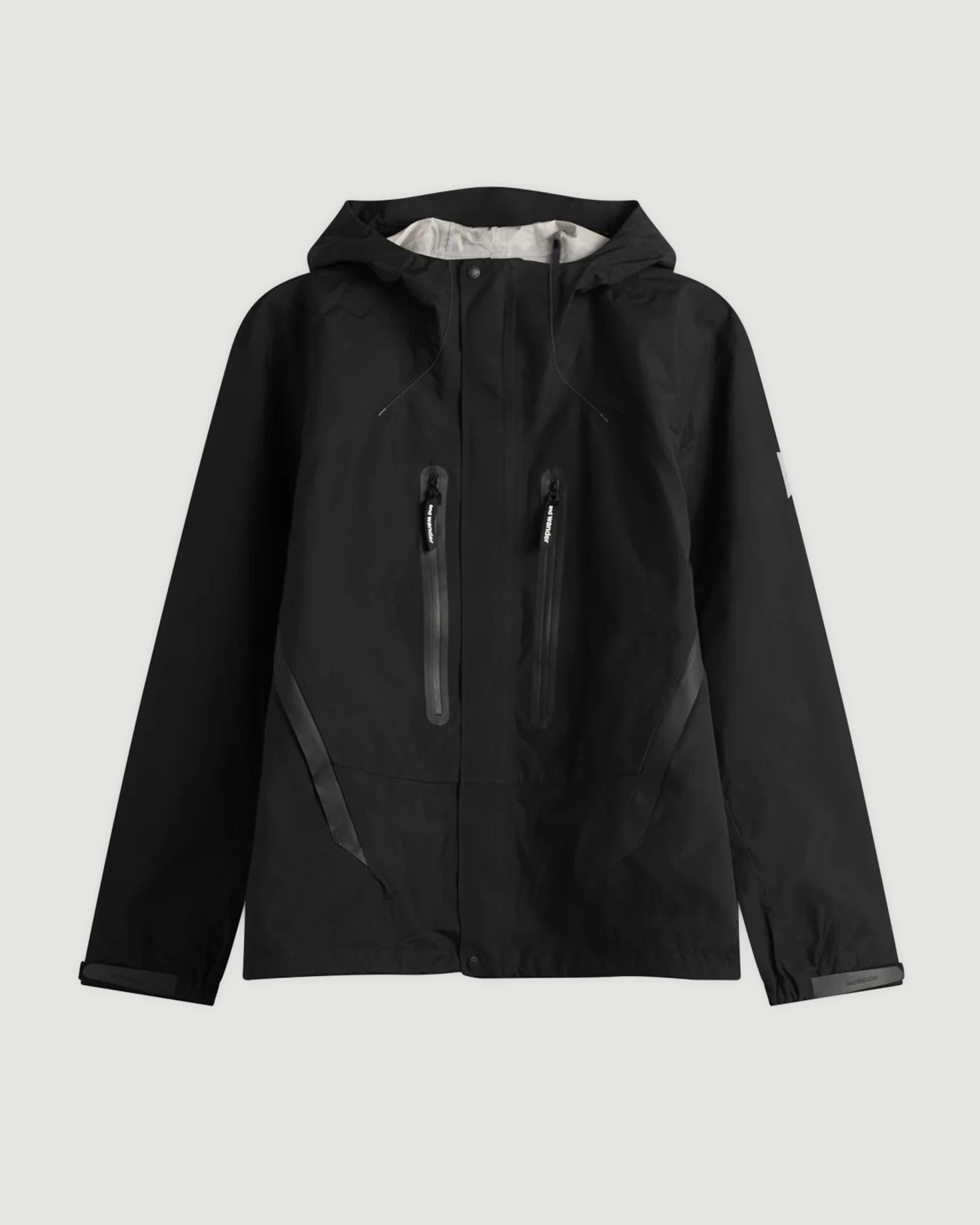 and wander 2.5L Hiker Rain Jacket Black JKT Short Men