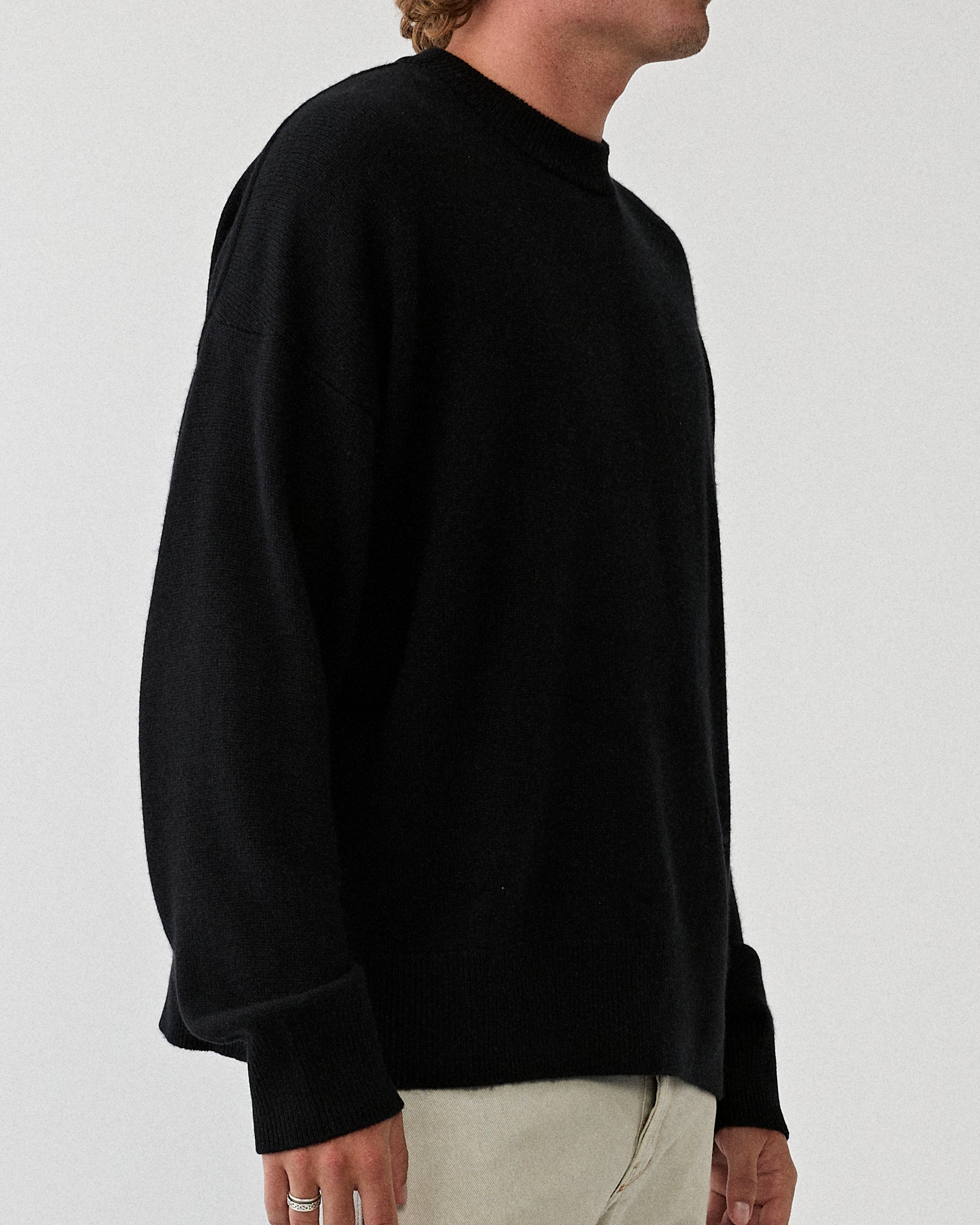 Yacaia Y-0008 Merino/Cashmere Sweater Black Knitwear Men