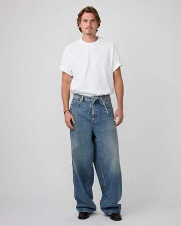Tenue. Noah Jeans Canyon Denim Unisex