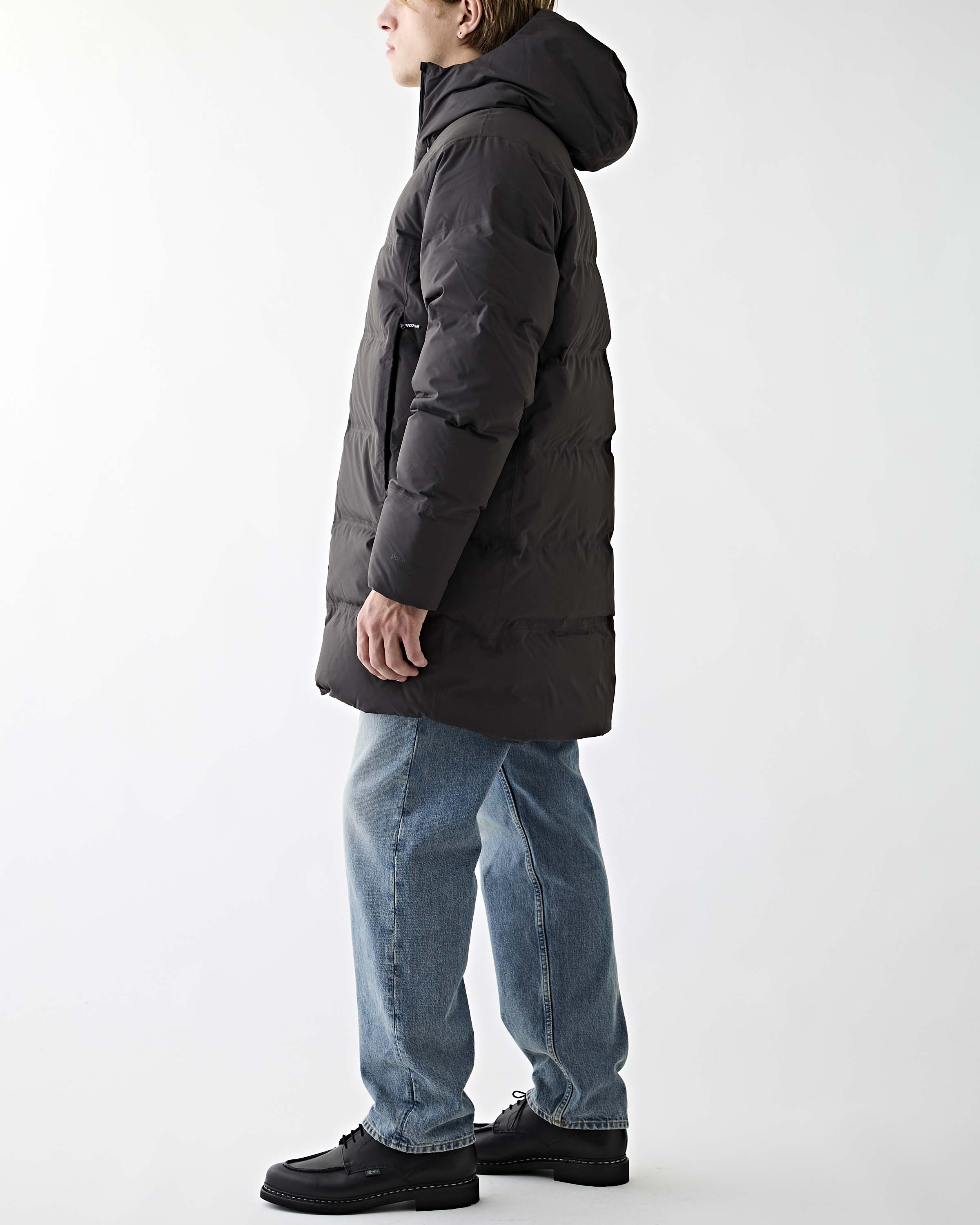 Patagonia Men's Jackson Glacier Parka Black JKT Long Men