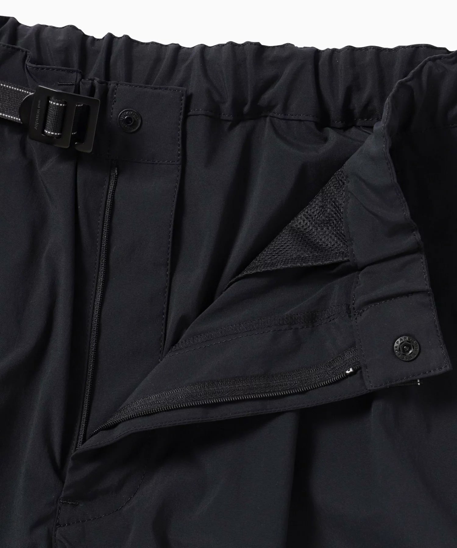 and wander UV cut stretch short pants (M) Black Shorts Men